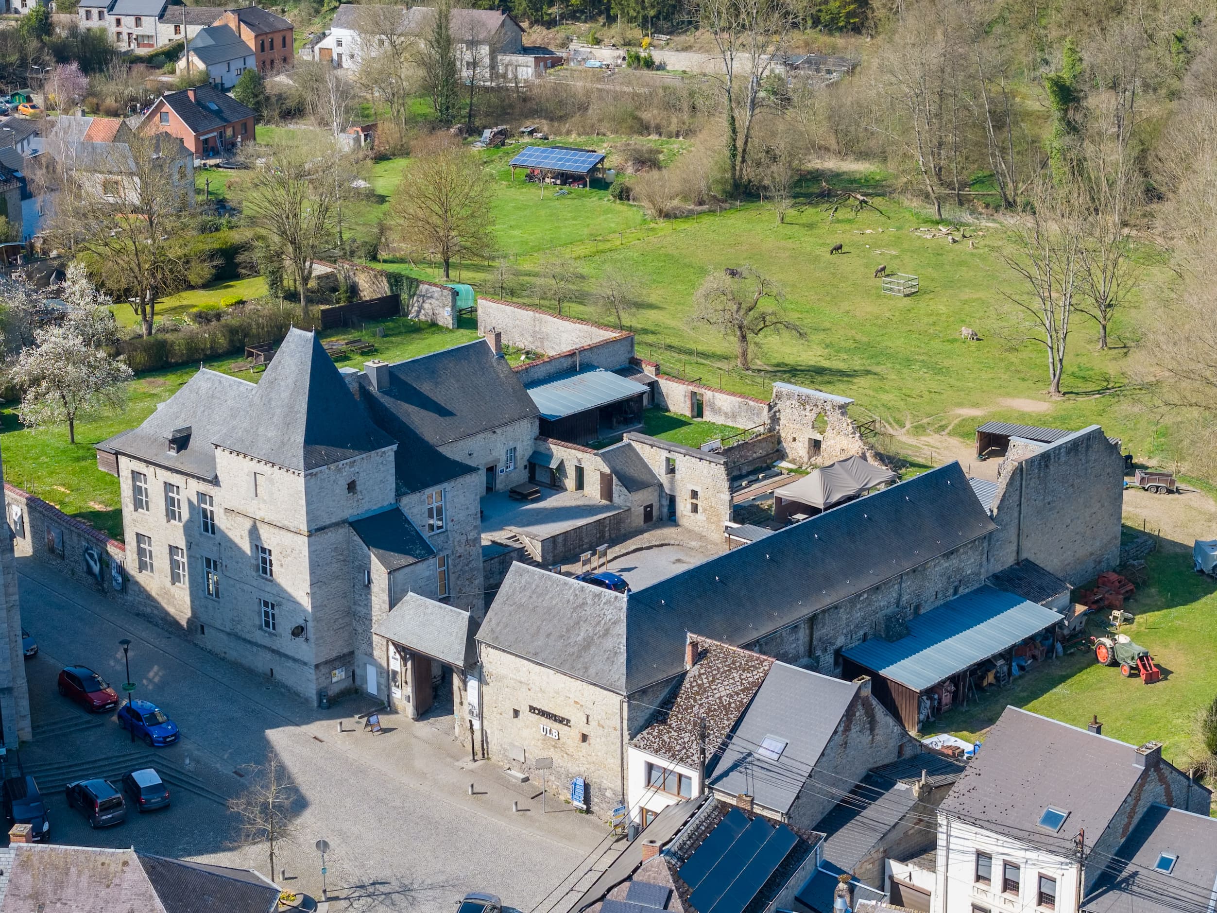 Écomusée du Viroin à Treignes - Musée - Wekty